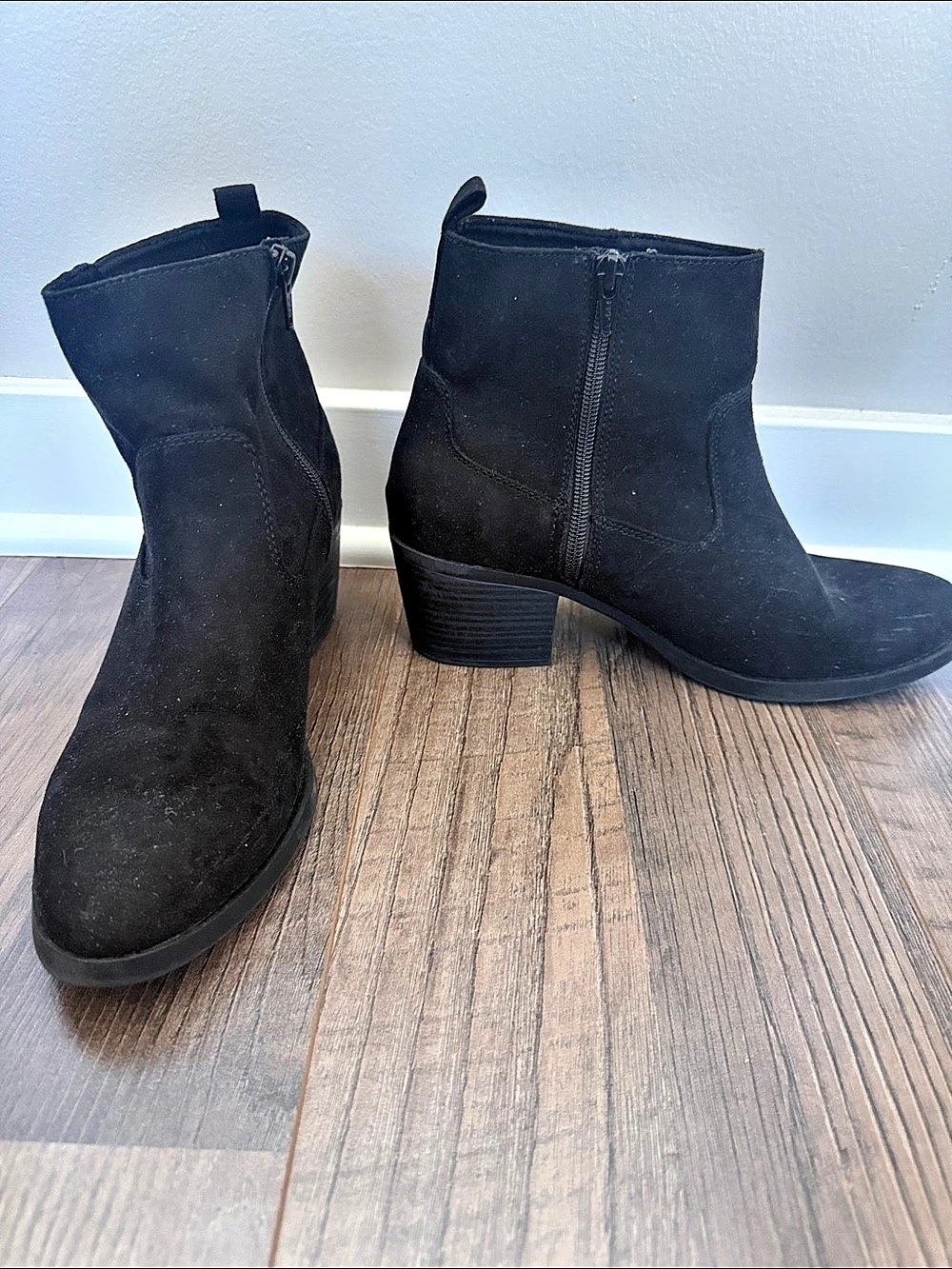 Old Navy Black Ankle Boots